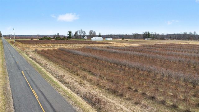 45601 72nd Street, Watervliet, MI 49098