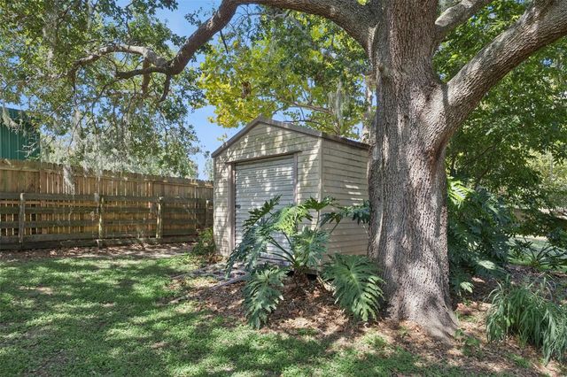 16045 HARBAR OAKS DRIVE, Montverde, FL 34756
