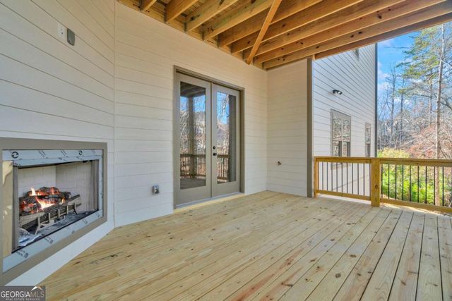 7114 Nightfall Lane, Gainesville, GA 30506