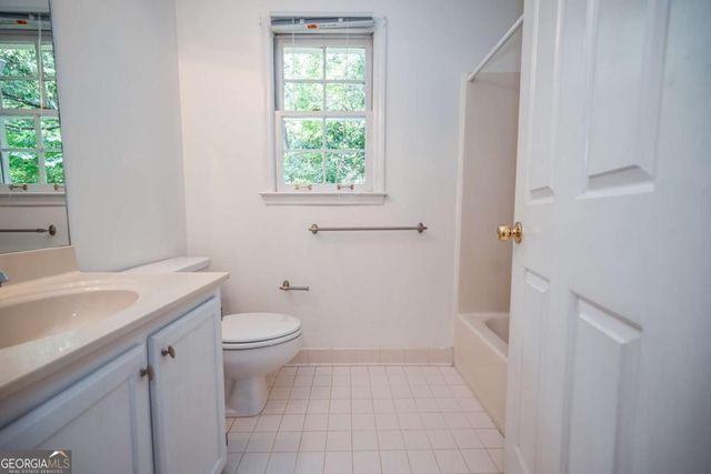 3301 Rae Place, Lawrenceville, GA 30044