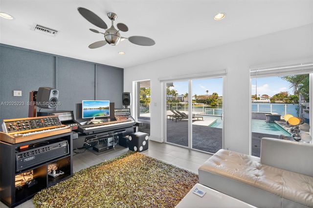 2091 NE 191st Drive, North Miami Beach, FL 33179