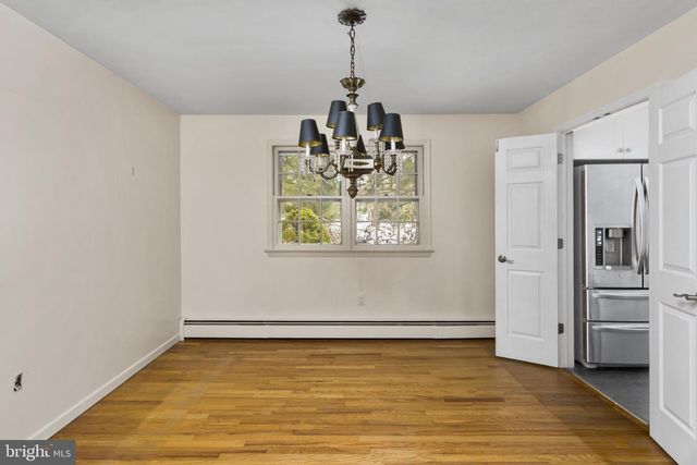 11 MOUNTAIN VIEW, Ewing, NJ 08628