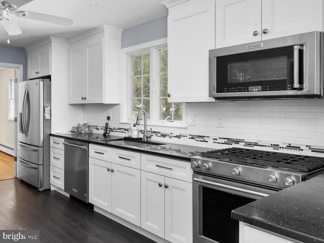 11 MOUNTAIN VIEW, Ewing, NJ 08628