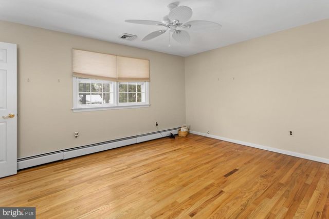 11 MOUNTAIN VIEW, Ewing, NJ 08628