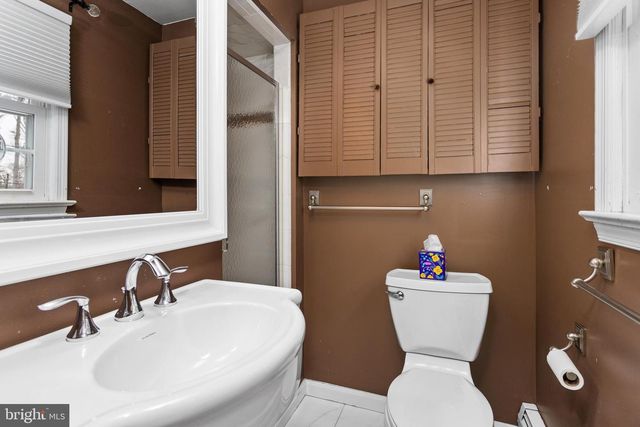 11 MOUNTAIN VIEW, Ewing, NJ 08628