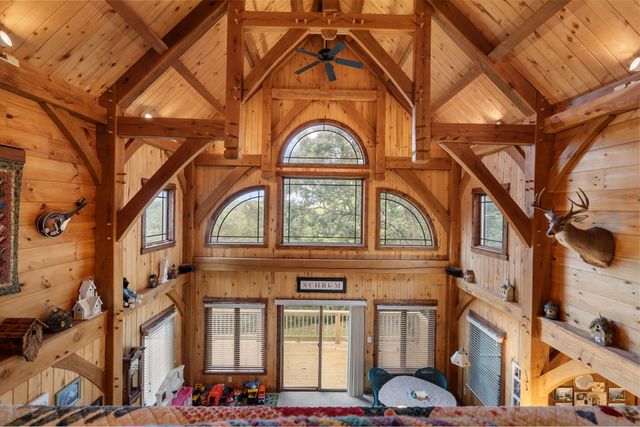 446 Alyeska Point Road, Lampe, MO 65681