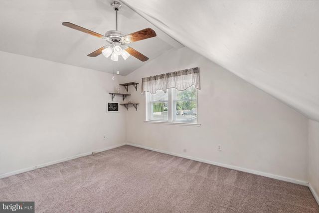 128 W ELM AVE, Lindenwold, NJ 08021