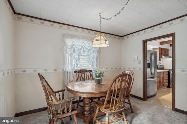 128 W ELM AVE, Lindenwold, NJ 08021