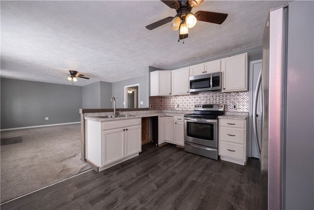 1026 Roosevelt Way, New Alexandria, PA 15670