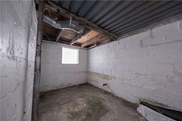 1026 Roosevelt Way, New Alexandria, PA 15670