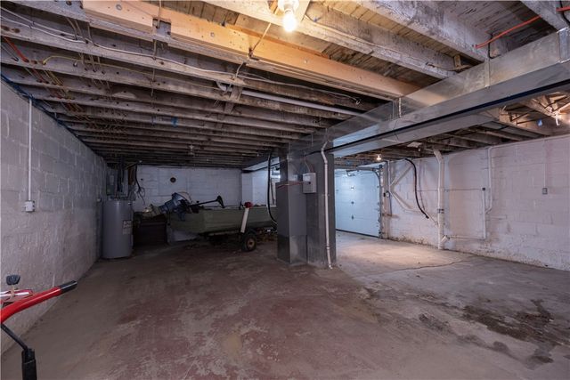 1026 Roosevelt Way, New Alexandria, PA 15670