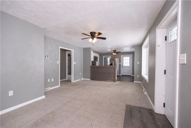 1026 Roosevelt Way, New Alexandria, PA 15670