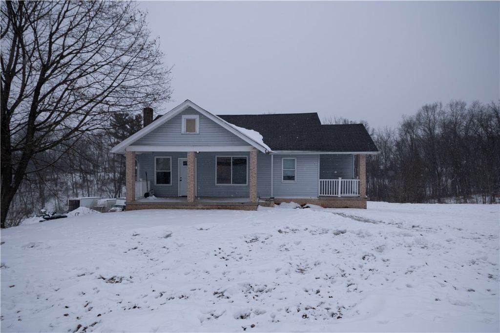 1026 Roosevelt Way, New Alexandria, PA 15670