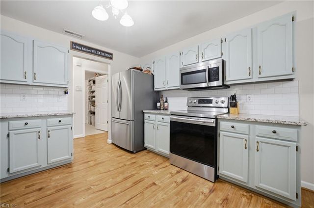 4253 Birdella DR, Williamsburg, VA 23188