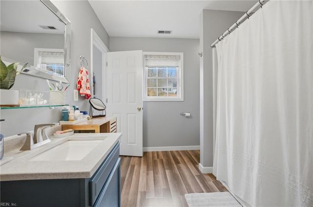 4253 Birdella DR, Williamsburg, VA 23188