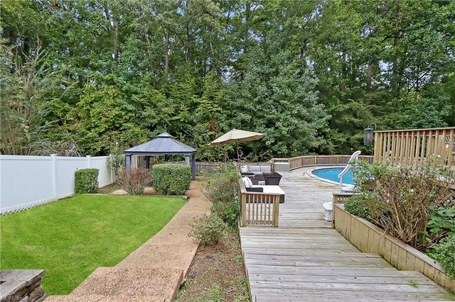 4253 Birdella DR, Williamsburg, VA 23188