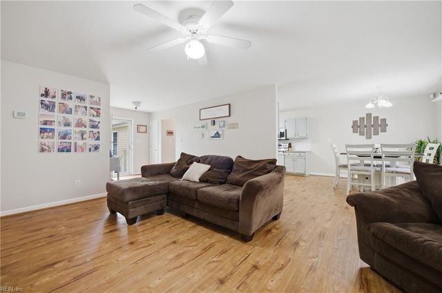 4253 Birdella DR, Williamsburg, VA 23188