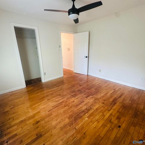 225 NW 8th Avenue, Decatur, AL 35601