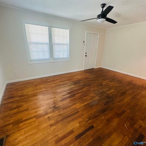 225 NW 8th Avenue, Decatur, AL 35601
