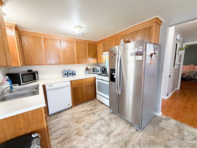 264 Workman Court, Tahlequah, OK 74464