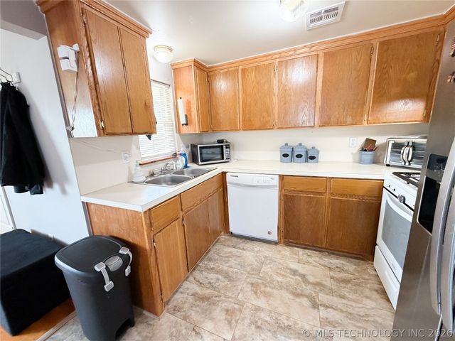 264 Workman Court, Tahlequah, OK 74464