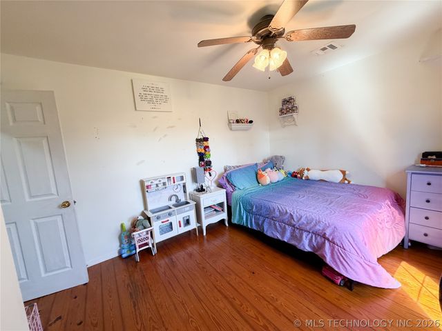 264 Workman Court, Tahlequah, OK 74464