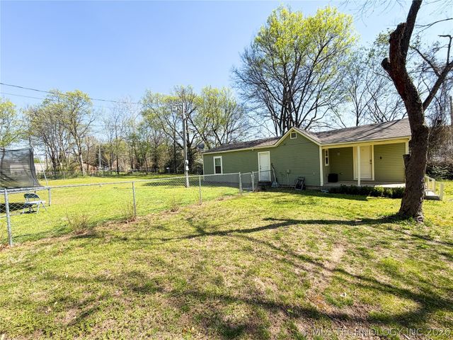 264 Workman Court, Tahlequah, OK 74464
