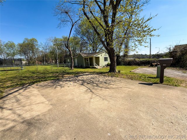 264 Workman Court, Tahlequah, OK 74464