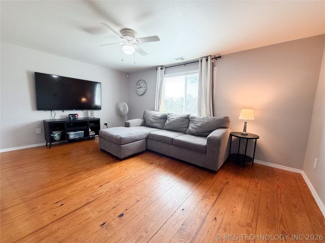 264 Workman Court, Tahlequah, OK 74464