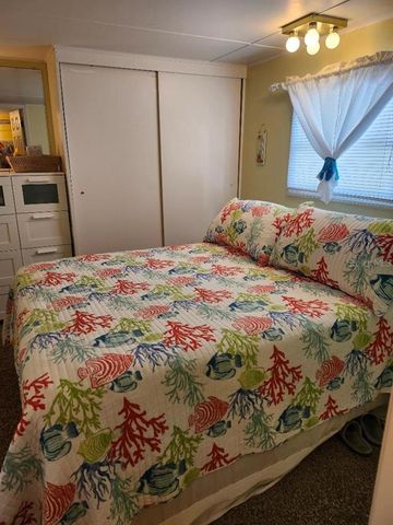 2207 INDIANA AVENUE, Bradenton, FL 34207