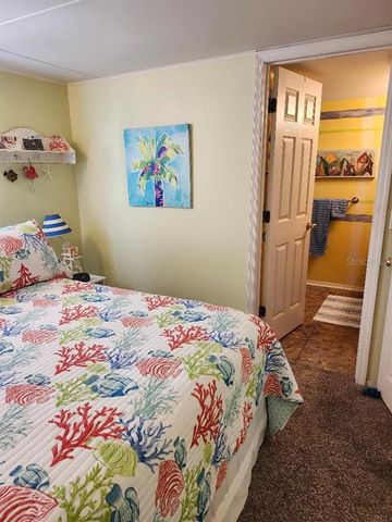 2207 INDIANA AVENUE, Bradenton, FL 34207