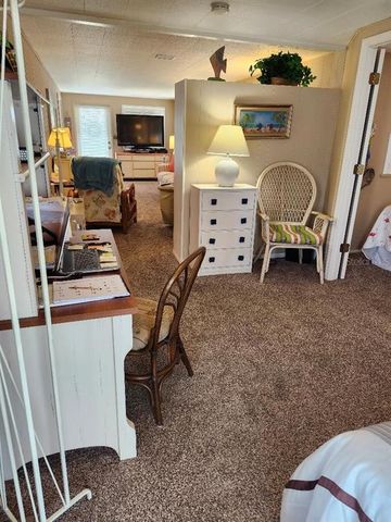 2207 INDIANA AVENUE, Bradenton, FL 34207