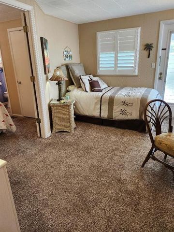 2207 INDIANA AVENUE, Bradenton, FL 34207