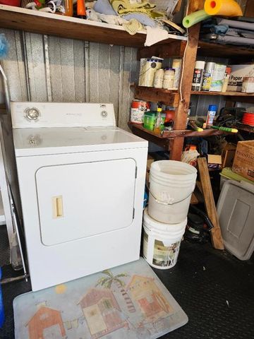 2207 INDIANA AVENUE, Bradenton, FL 34207