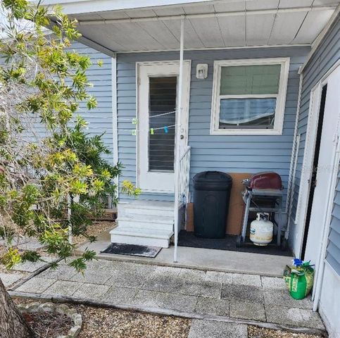 2207 INDIANA AVENUE, Bradenton, FL 34207