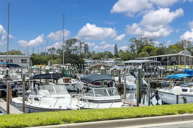 2207 INDIANA AVENUE, Bradenton, FL 34207