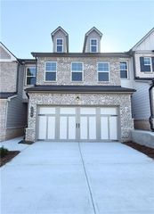 546 East Rope Mill, Holly Springs, GA 30115