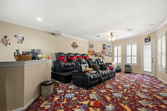 2415 Hendricks Lakes Drive, Spring, TX 77388