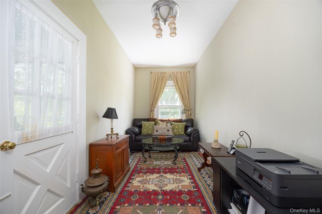 5548 Route 82, Clinton Corners, NY 12514