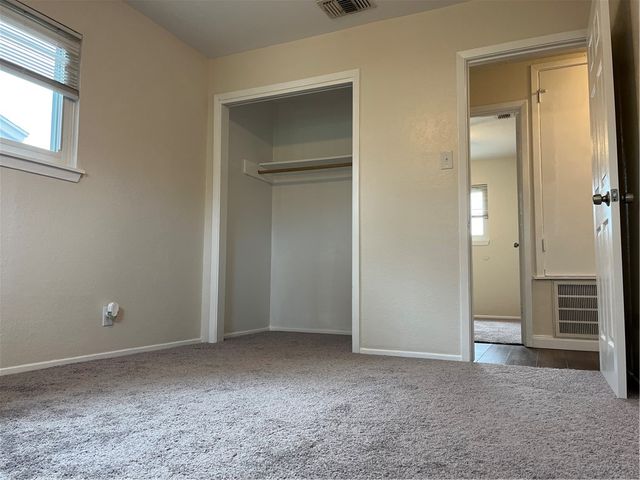 126 Dell Ave, Portland, TX 78374