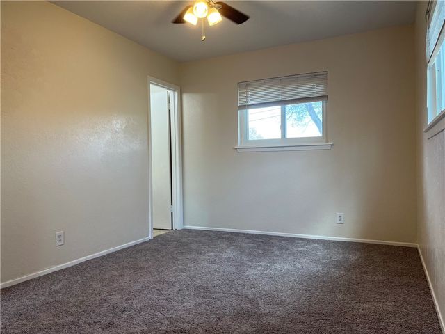 126 Dell Ave, Portland, TX 78374