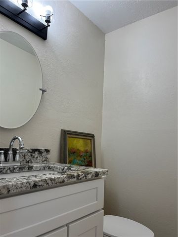 126 Dell Ave, Portland, TX 78374