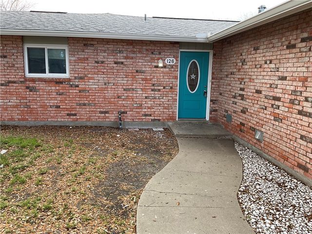 126 Dell Ave, Portland, TX 78374