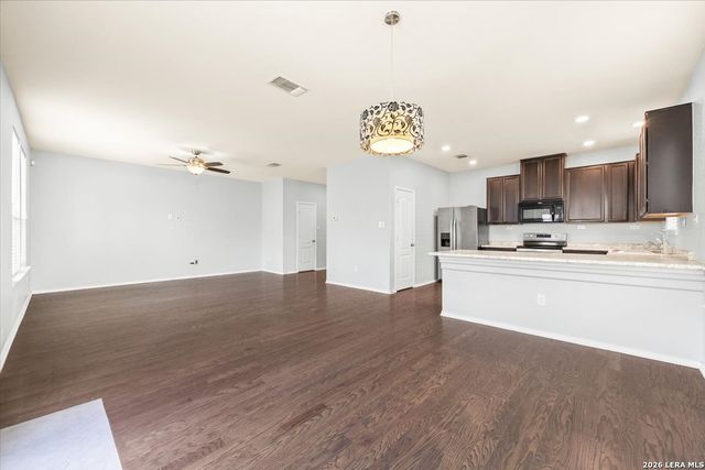 9630 Pleasanton Pl, San Antonio, TX 78221