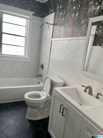 1571 DRUID HILL DRIVE, Birmingham, AL 35234