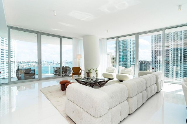 300 Biscayne Boulevard Way 1901, Miami, FL 33131