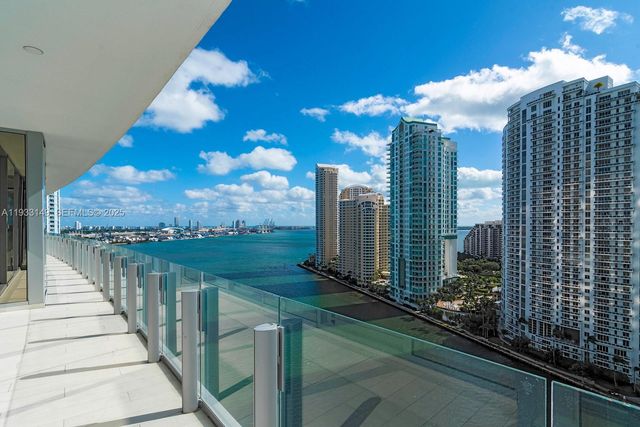 300 Biscayne Boulevard Way 1901, Miami, FL 33131
