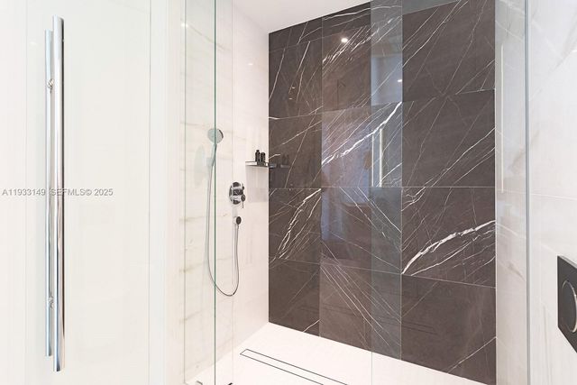 300 Biscayne Boulevard Way 1901, Miami, FL 33131