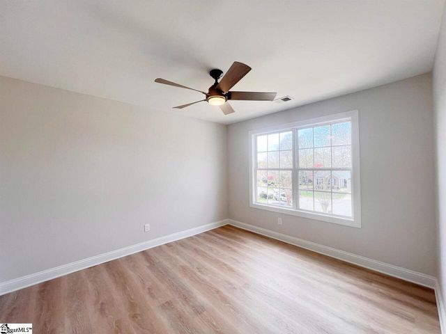 22 Heather Stone Court, Simpsonville, SC 29680