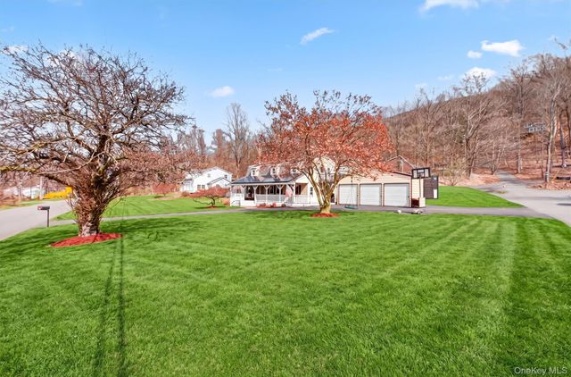 2 Greenwood Drive, Beacon, NY 12508